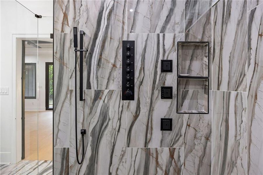 Image 53 of a home in .