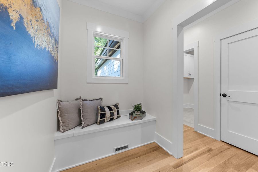 30-web-or-mls-VB4A8716