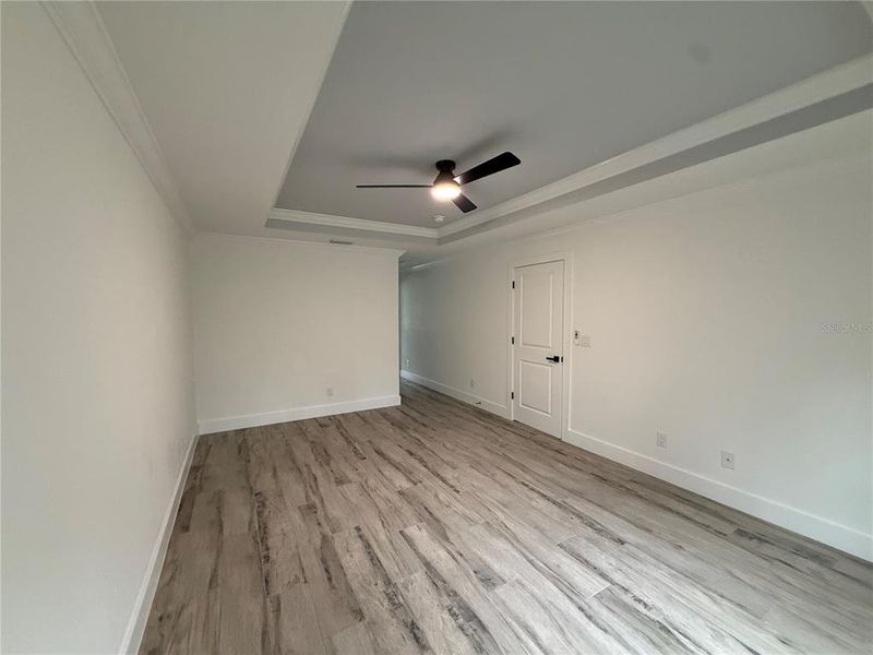 Spacious, unfurnished interior of a new home in , Port Charlotte (Image 32).