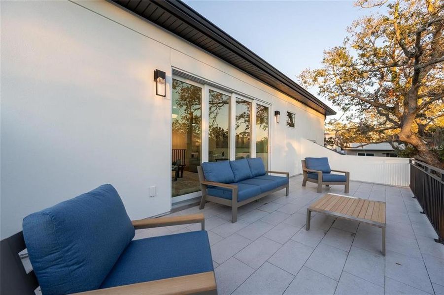 Exterior details and patio area of a home in , Sarasota (Image 31).