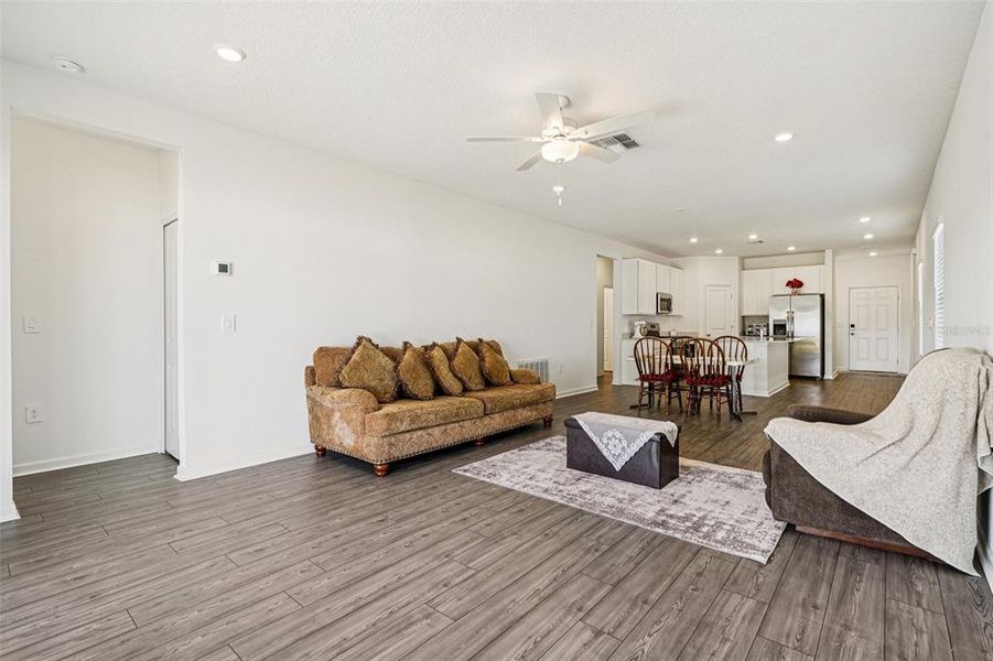 Furnished interior view inside a new home in Heath Preserve: Heath Preserve - The Enclave, Ocala (Image 16). Furnished interior view inside a new home in Heath Preserve: Heath Preserve - The Enclave, Ocala (Image 16).