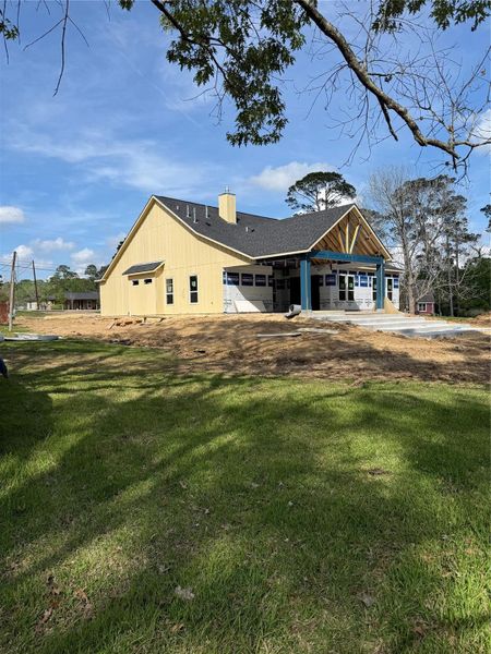 Exterior details and patio area of a home in , Dayton (Image 5).