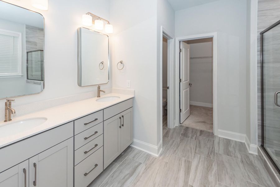 Furnished interior view inside a new home in Hampton Woods, Summerville (Image 11). Furnished interior view inside a new home in Hampton Woods, Summerville (Image 11).