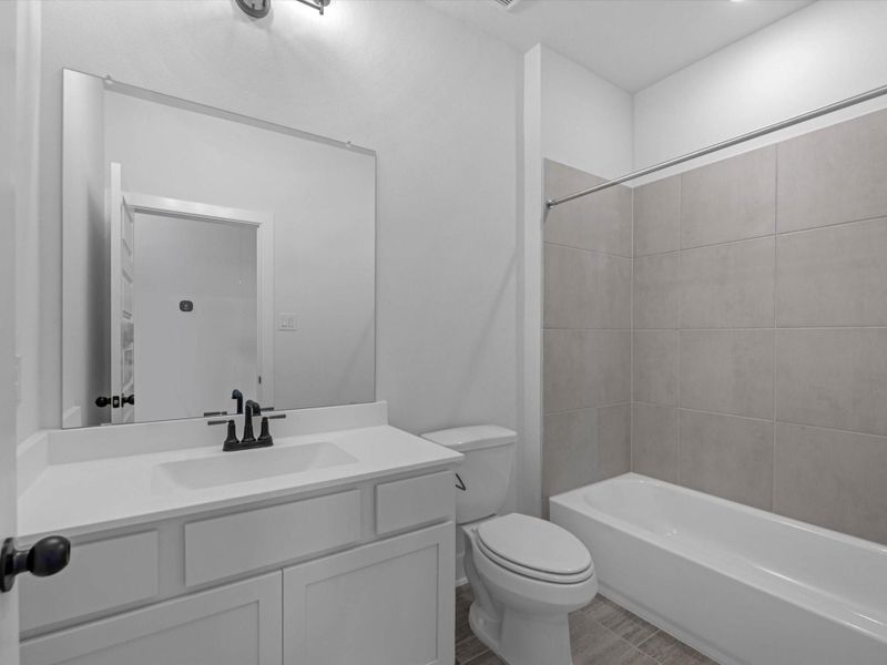 Furnished interior view inside a new home in The Grand Prairie - 60', Hockley (Image 6). Furnished interior view inside a new home in The Grand Prairie - 60', Hockley (Image 6).