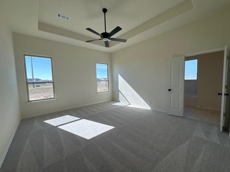 Spacious, unfurnished interior of a new home in Fairview Meadows, New Fairview (Image 10).