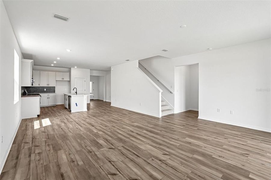 Spacious, unfurnished interior of a new home in Coasterra, Palmetto (Image 26).