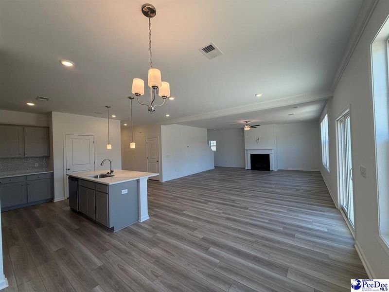 Spacious, unfurnished interior of a new home in The Grove, Florence (Image 20).