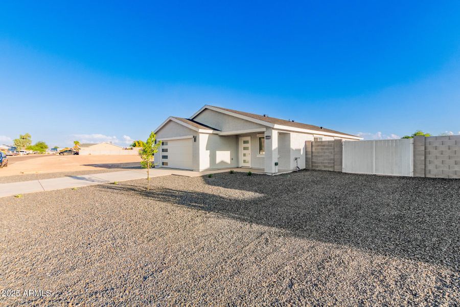 03 - Bradshaw 10021 03 - Bradshaw 10021