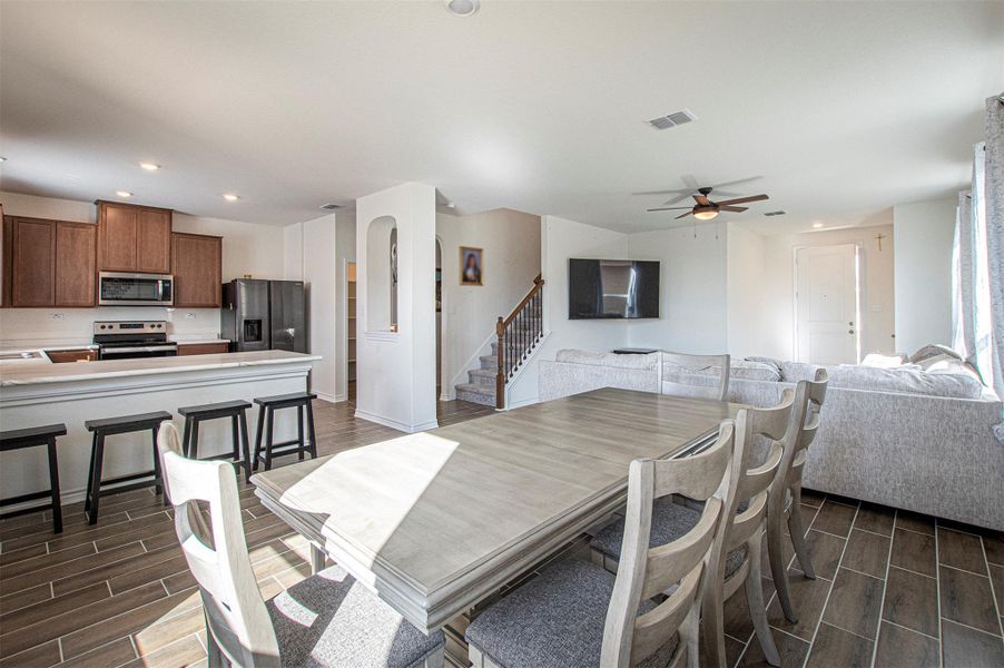 Furnished interior view inside a new home in , New Braunfels (Image 10).