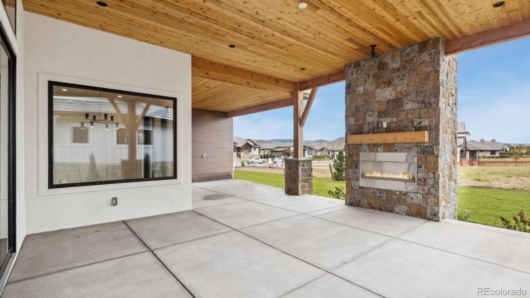 Exterior details and patio area of a home in , Berthoud (Image 3).