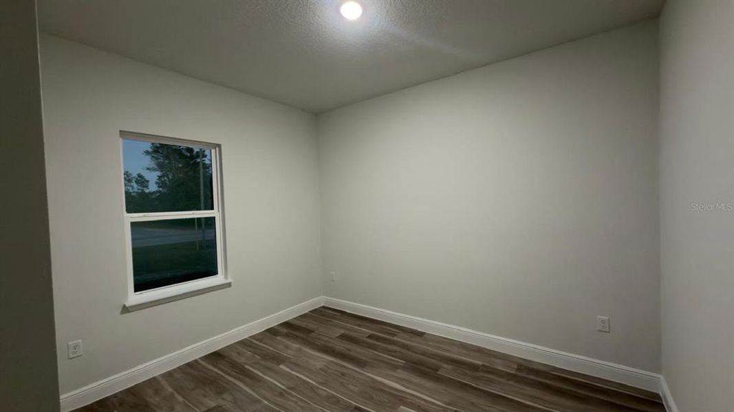 Spacious, unfurnished interior of a new home in , Ocala (Image 20).