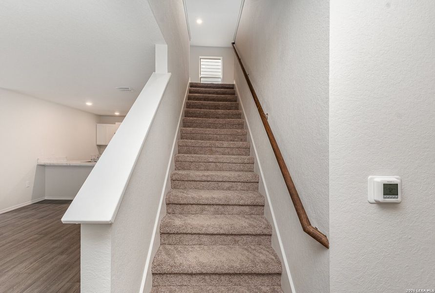 Spacious, unfurnished interior of a new home in Mission Del Lago, San Antonio (Image 19). Spacious, unfurnished interior of a new home in Mission Del Lago, San Antonio (Image 19).