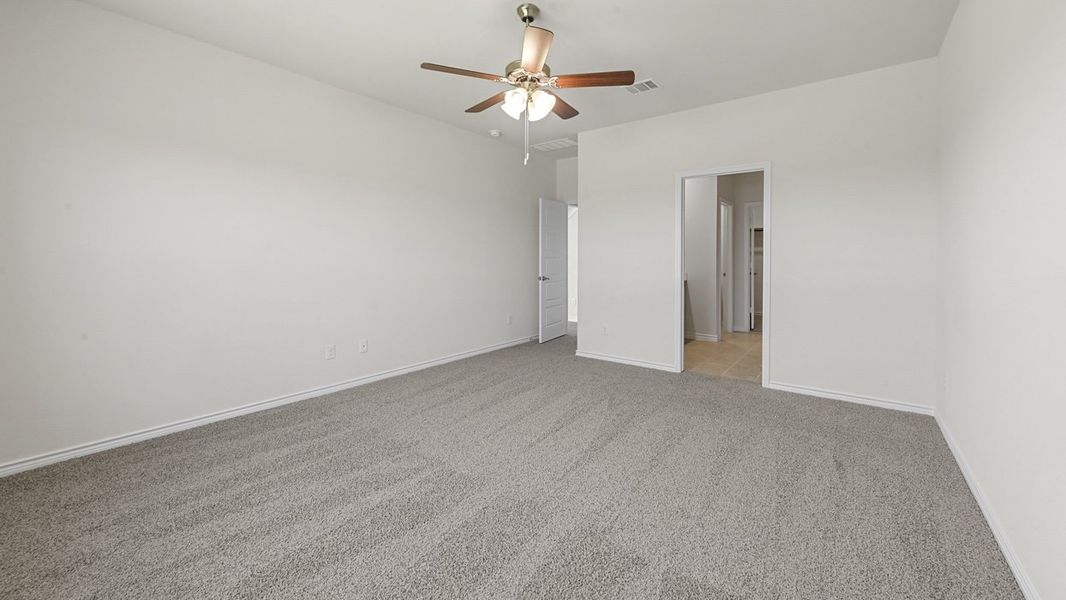 Spacious, unfurnished interior of a new home in Liberty Crossing, Royse City (Image 24). Spacious, unfurnished interior of a new home in Liberty Crossing, Royse City (Image 24).