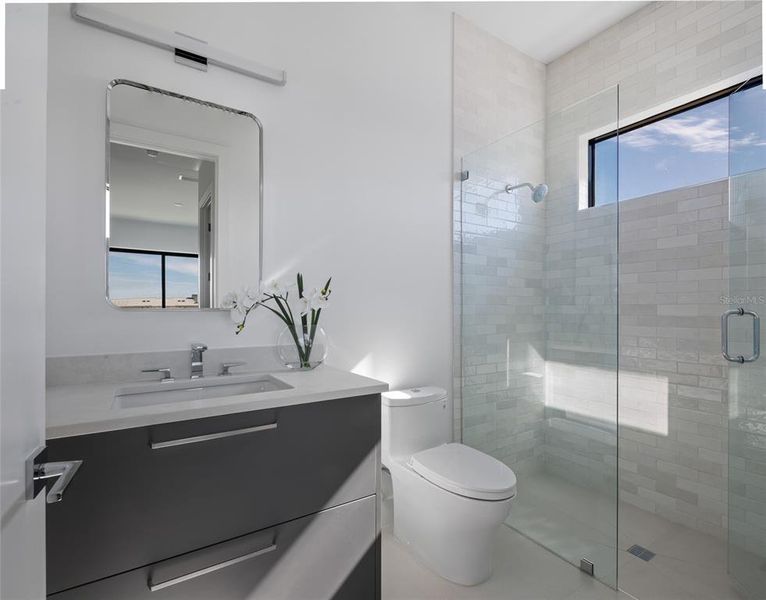 Furnished interior view inside a new home in , Sarasota (Image 18).