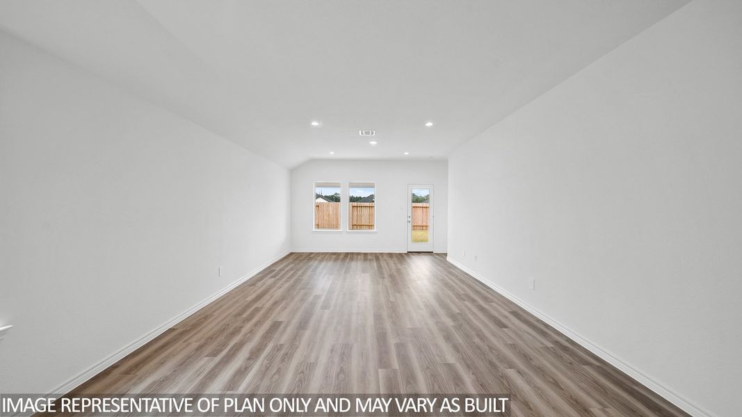 Spacious, unfurnished interior of a new home in Reserve at Mallard Lakes, Orange (Image 9). Spacious, unfurnished interior of a new home in Reserve at Mallard Lakes, Orange (Image 9).