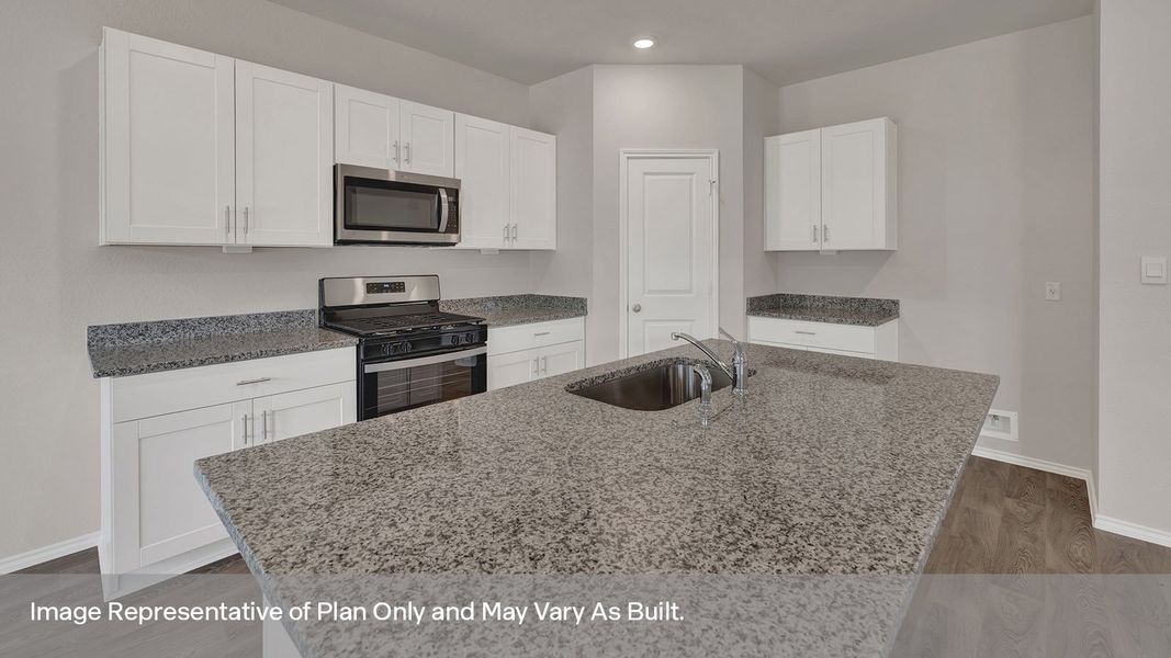Furnished interior view inside a new home in Bollinger, Maxwell (Image 9).