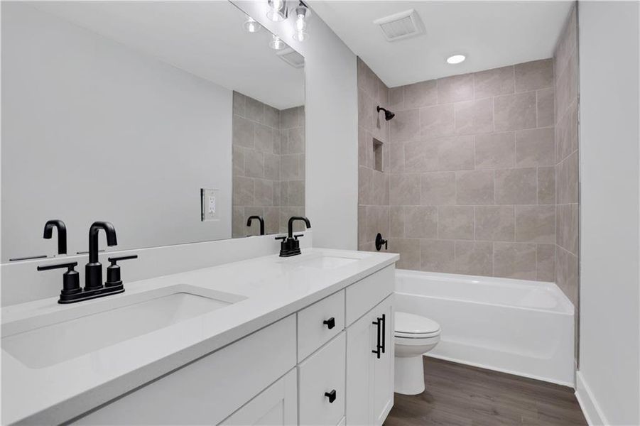 Furnished interior view inside a new home in Twin Lakes, Hoschton (Image 8). Furnished interior view inside a new home in Twin Lakes, Hoschton (Image 8).