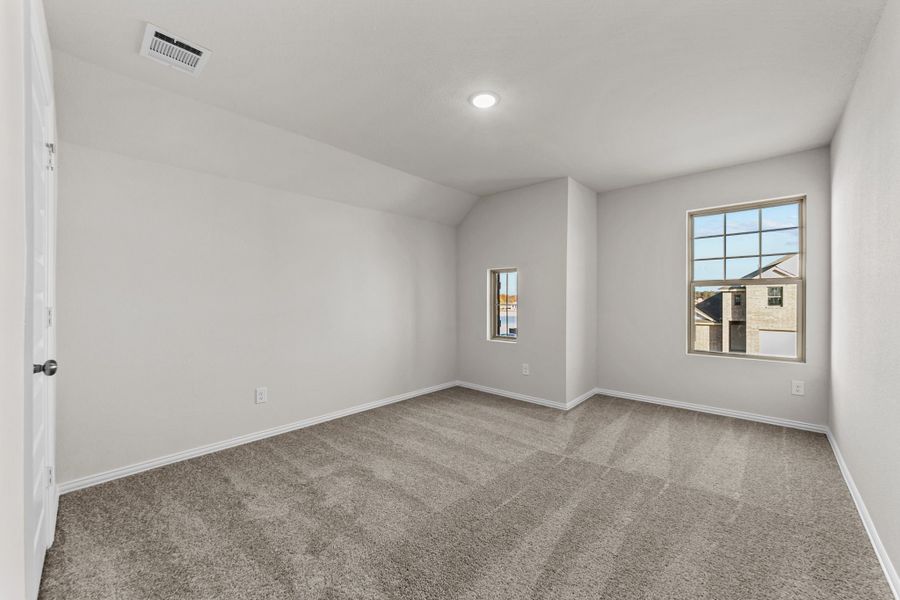 Spacious, unfurnished interior of a new home in Rolling Ridge, Van Alstyne (Image 32). Spacious, unfurnished interior of a new home in Rolling Ridge, Van Alstyne (Image 32).