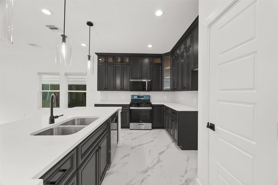 Furnished interior view inside a new home in , Houston (Image 8).