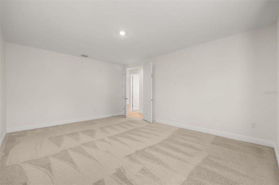 Spacious, unfurnished interior of a new home in Palms at Windermere, Windermere (Image 54). Spacious, unfurnished interior of a new home in Palms at Windermere, Windermere (Image 54).