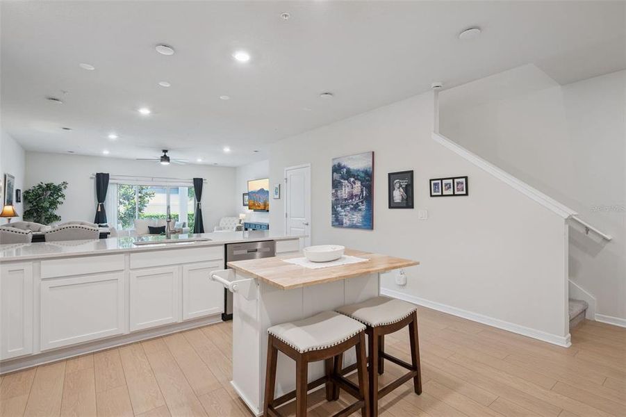 Furnished interior view inside a new home in , Winter Park (Image 10).