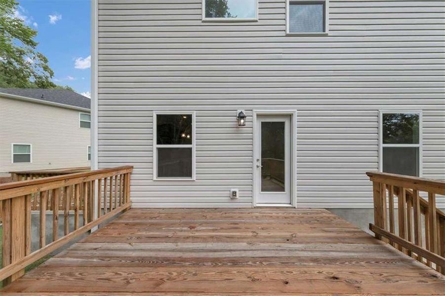 Exterior details and patio area of a home in Scarlett Place, Bowdon (Image 4).