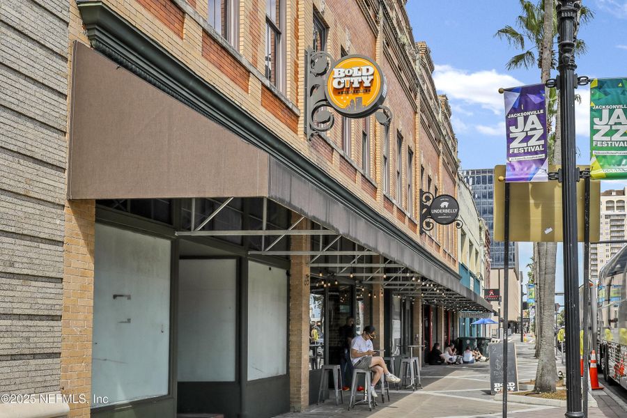 Front exterior of a new home in , Jacksonville, FL, highlighting curb appeal (Image 21).