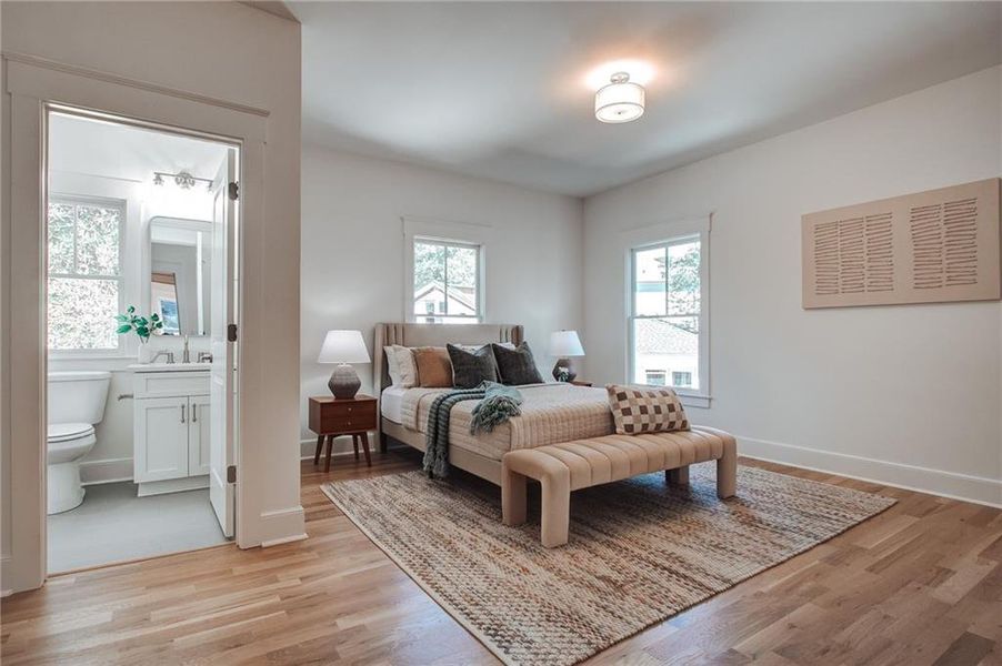 Furnished interior view inside a new home in , Atlanta (Image 34).