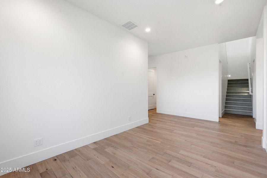 ListerPros-43 ListerPros-43