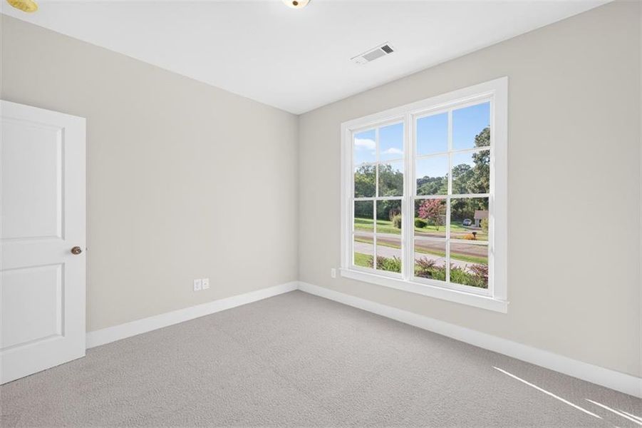 Spacious, unfurnished interior of a new home in , Gainesville (Image 51).