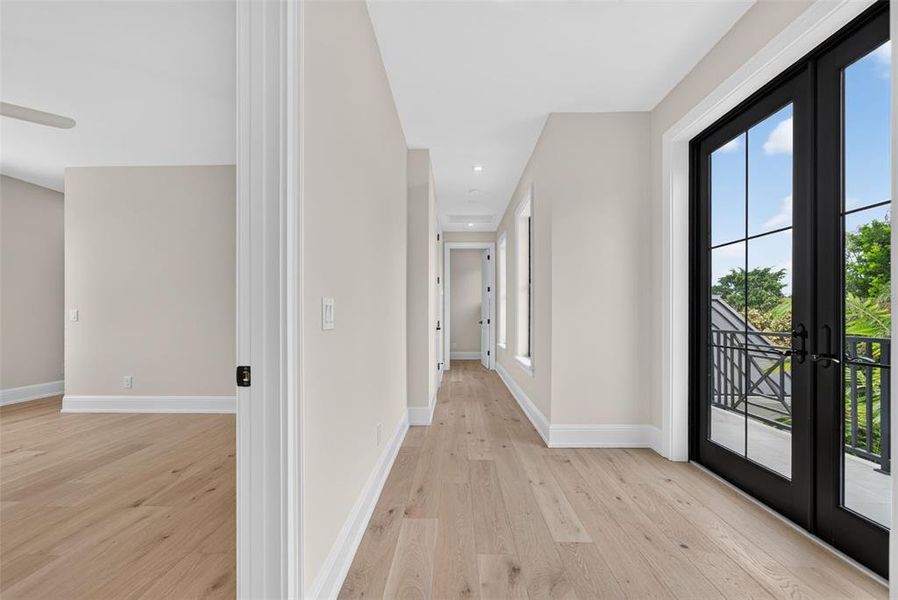 Spacious, unfurnished interior of a new home in , Sarasota (Image 61). Spacious, unfurnished interior of a new home in , Sarasota (Image 61).
