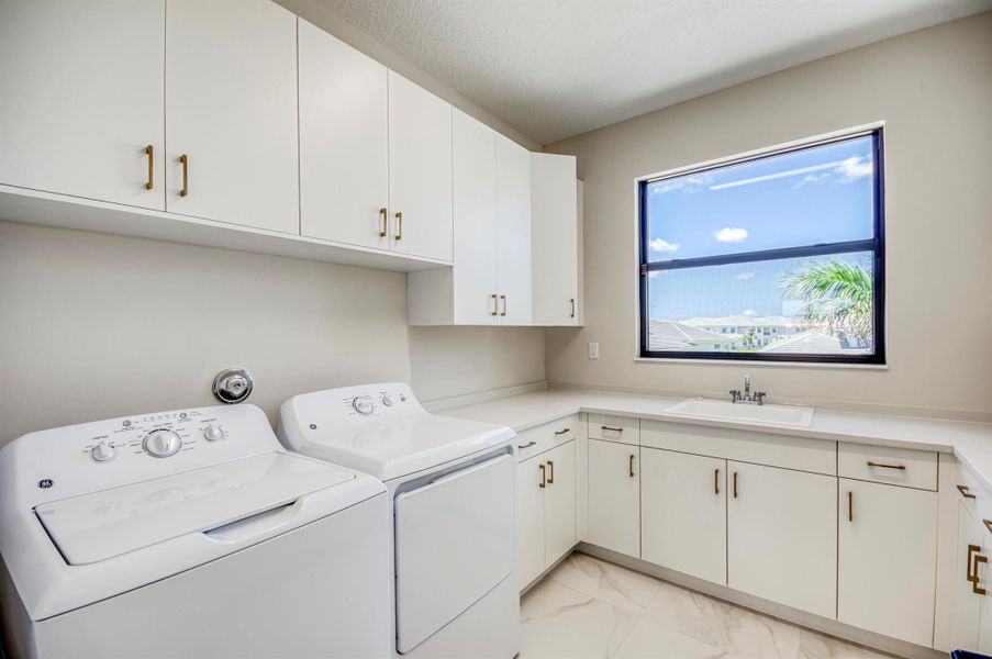 Furnished interior view inside a new home in Apex at Avenir, Palm Beach Gardens (Image 23).