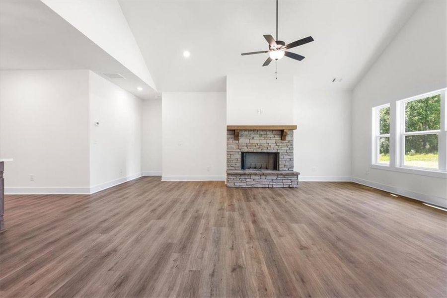 Spacious, unfurnished interior of a new home in , Rockmart (Image 21).