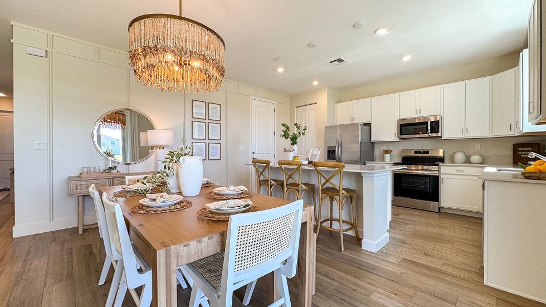 2575 Providence Dining 2of2 F1 Base2 5 2 25 2575 Providence Dining 2of2 F1 Base2 5 2 25