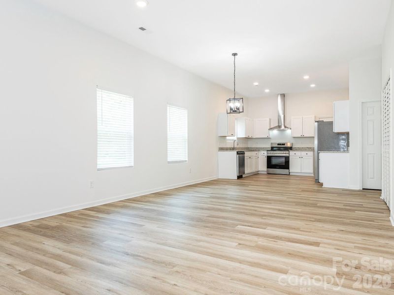 Spacious, unfurnished interior of a new home in , Rock Hill (Image 13).
