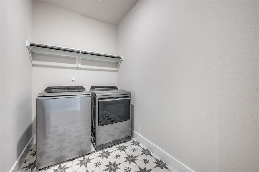 Image 33 of a home in . Image 33 of a home in .