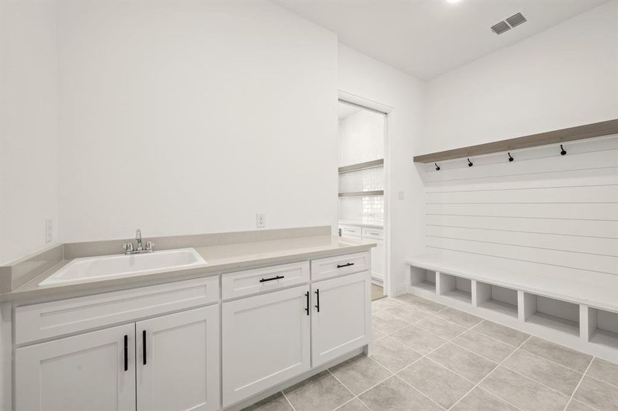 2909 Tulip- Utility-1