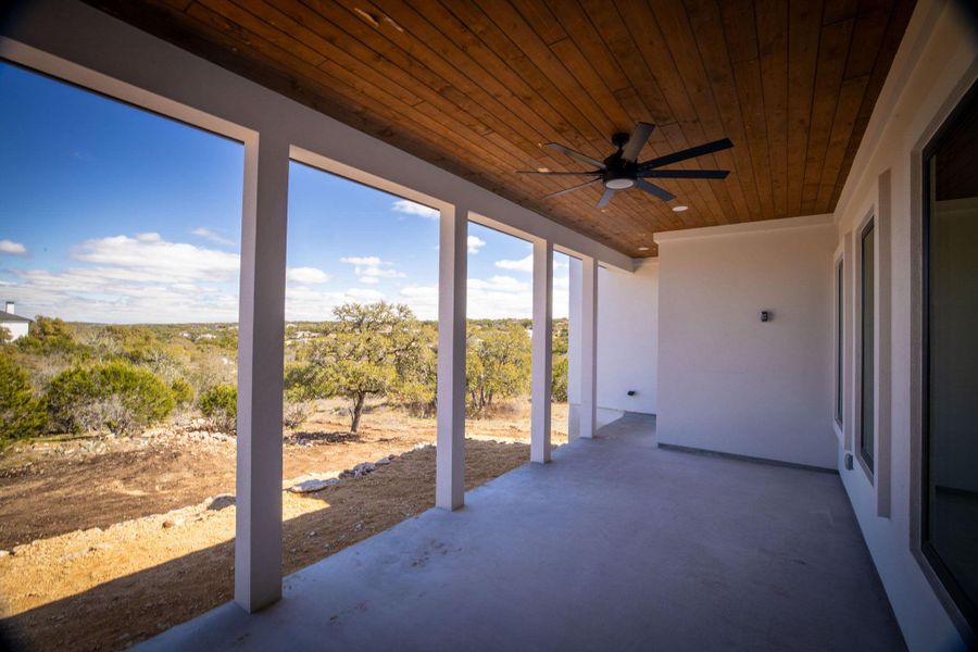 View of patio / terrace with ceiling fan