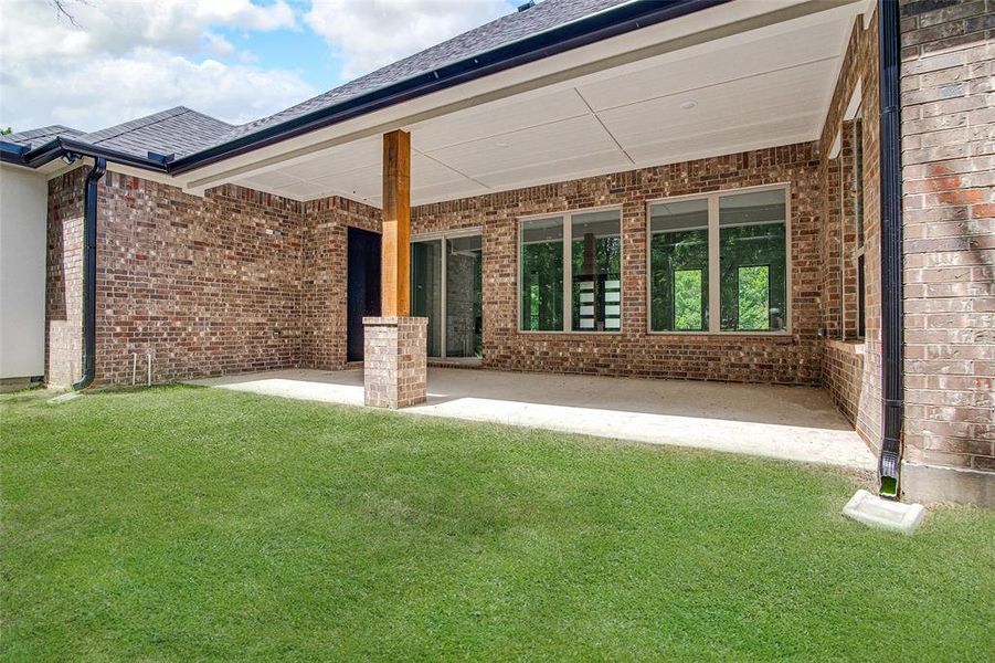 Front exterior of a new home in , Grand Prairie, TX, highlighting curb appeal (Image 18).