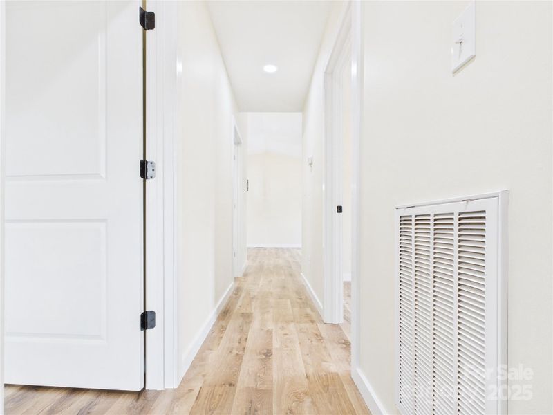 Image 30 of a home in . Image 30 of a home in .