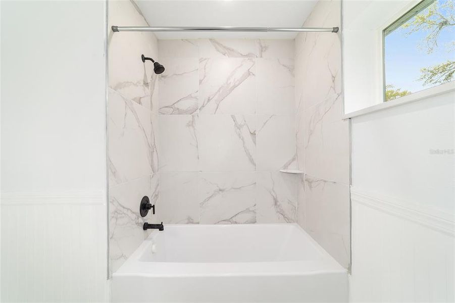 Close-up of interior finishes inside a home in , Dunnellon (Image 15). Close-up of interior finishes inside a home in , Dunnellon (Image 15).