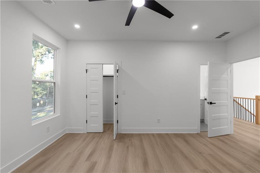 Spacious, unfurnished interior of a new home in , Atlanta (Image 75).