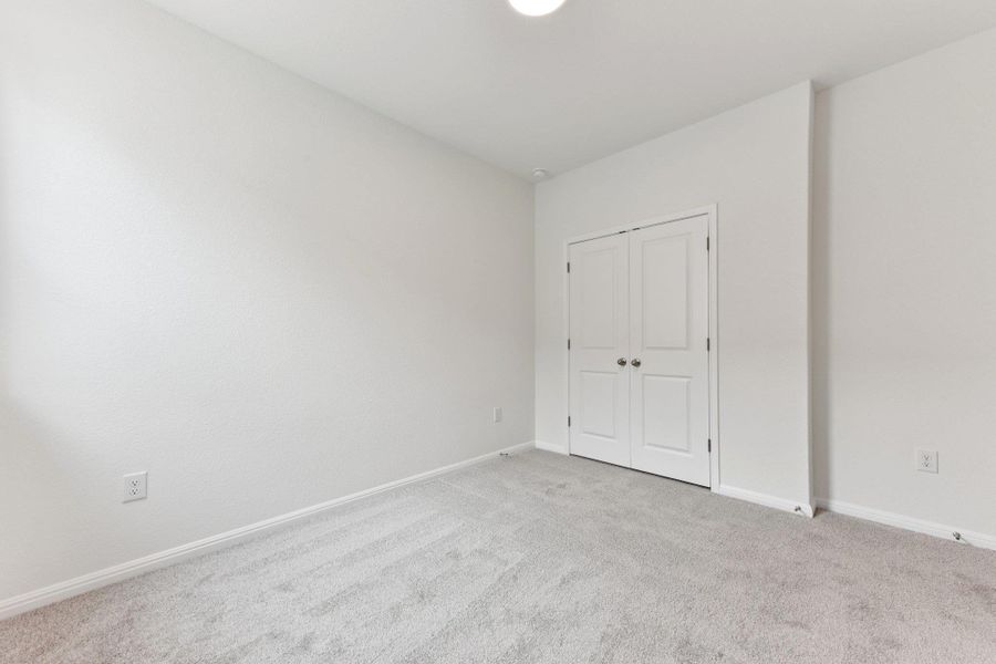 Not the actual home. Representative photo of a completed home of the same plan. Features will vary. Please confirm details with the New Home Consultant