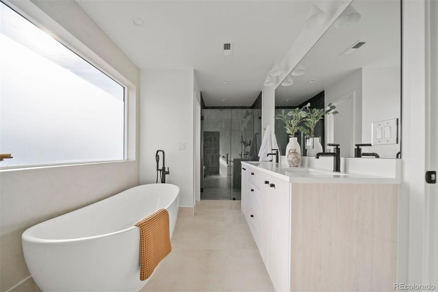 Furnished interior view inside a new home in , Denver (Image 16).