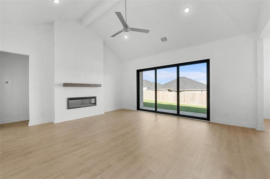 Spacious, unfurnished interior of a new home in Rosenthal Estates, Lorena (Image 12).