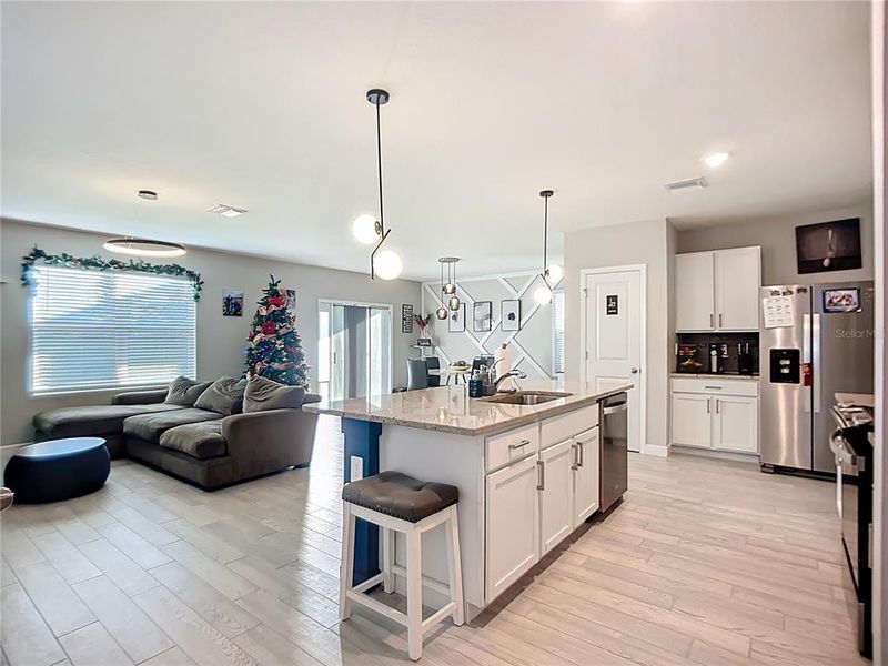 Furnished interior view inside a new home in Star Farms at Lakewood Ranch, Bradenton (Image 7).
