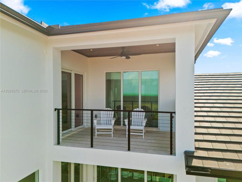 Exterior details and patio area of a home in , Marathon (Image 28).