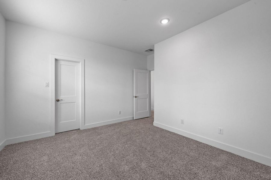 Spacious, unfurnished interior of a new home in Meridiana, Manvel (Image 25). Spacious, unfurnished interior of a new home in Meridiana, Manvel (Image 25).