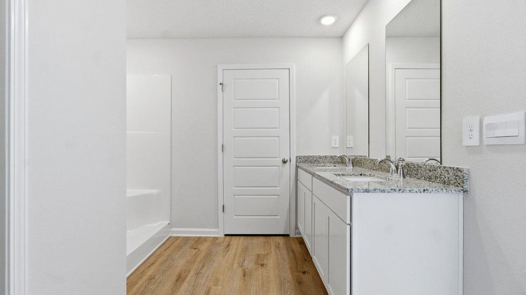 Furnished interior view inside a new home in Wesley Park, Crawfordville (Image 7).