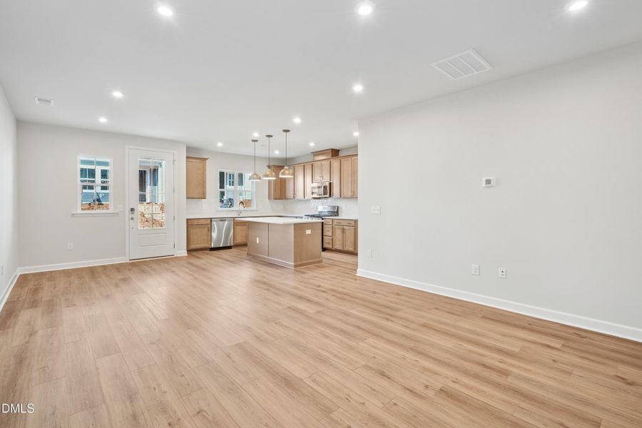 Mews 41_Living and Kitchen 2_2.28.25_web